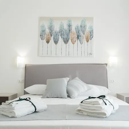 Light Charme, Natural Light A Due Passi Dalla Piazza Duomo Apartment Terrasini