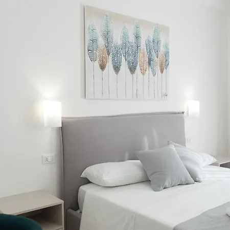 Apartment Light Charme, Natural Light A Due Passi Dalla Piazza Duomo